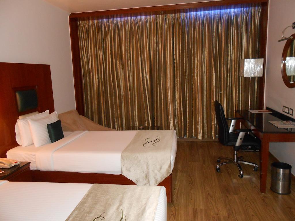 Hotel Citrine à Bangalore Extérieur photo